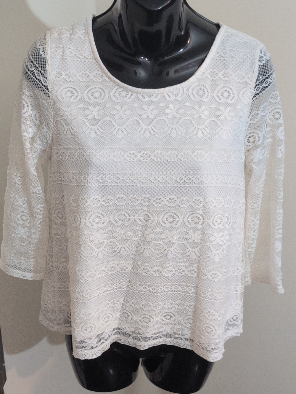 Garage | White Lace Three-Quarter Sleeve Women's Top